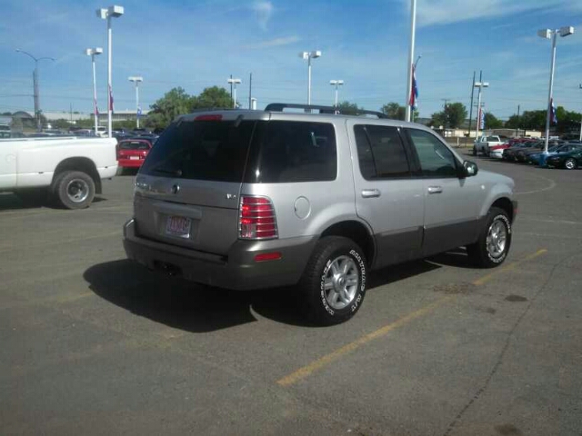 2004 Mercury Mountaineer Touring W/nav.sys.-res