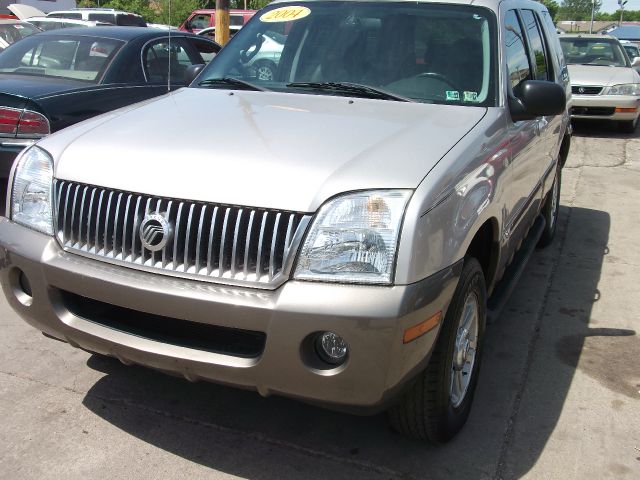 2004 Mercury Mountaineer 2500 HD 4X4