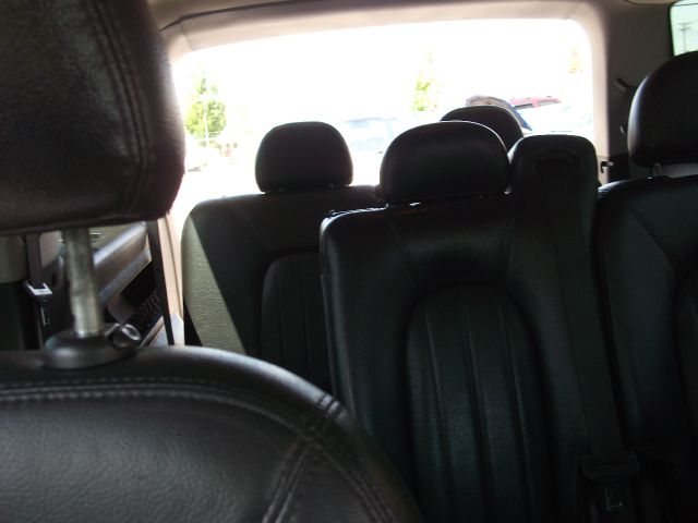 2004 Mercury Mountaineer 2500 HD 4X4