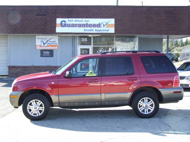 2004 Mercury Mountaineer Sport Quattro