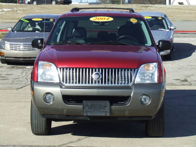 2004 Mercury Mountaineer Sport Quattro