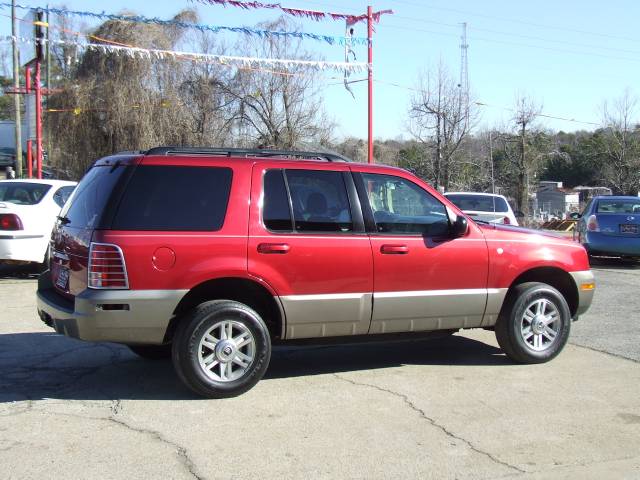 2004 Mercury Mountaineer Sport Quattro