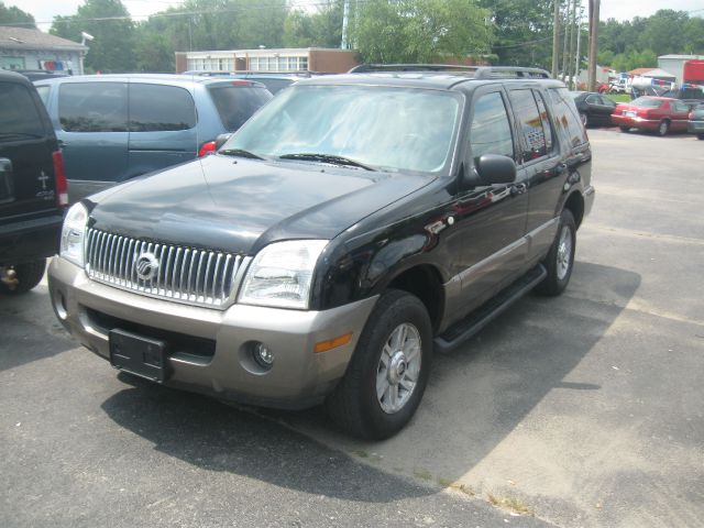 2004 Mercury Mountaineer 2500 HD 4X4