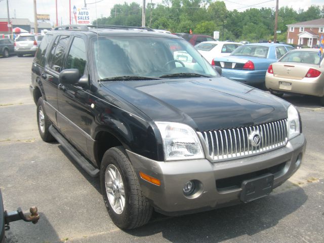 2004 Mercury Mountaineer 2500 HD 4X4