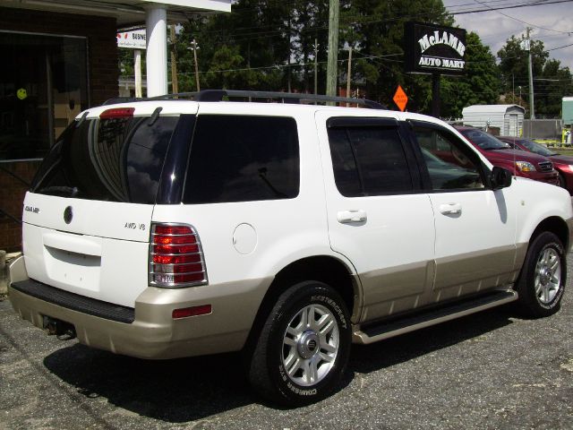 2004 Mercury Mountaineer Touring Signature Sedan 4D