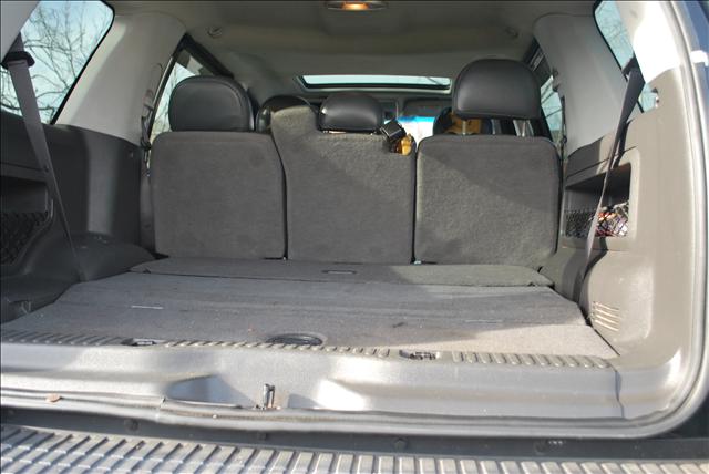 2004 Mercury Mountaineer Unknown