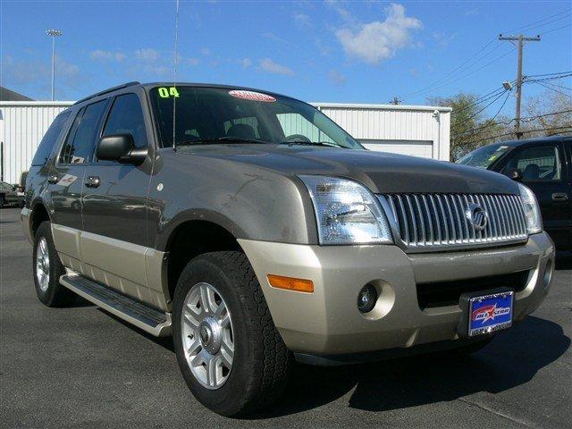 2004 Mercury Mountaineer Coupe