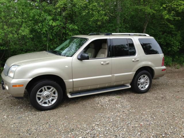 2004 Mercury Mountaineer 2500 HD 4X4