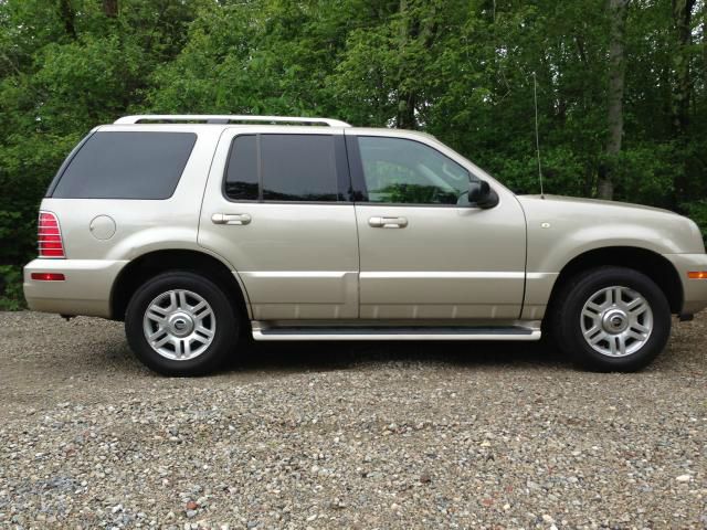 2004 Mercury Mountaineer 2500 HD 4X4