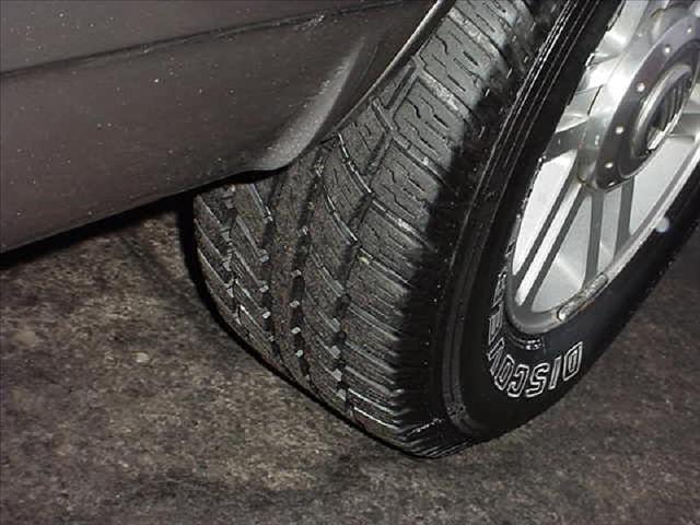 2004 Mercury Mountaineer E300 Sedan