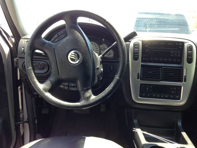 2004 Mercury Mountaineer I-4 Premier