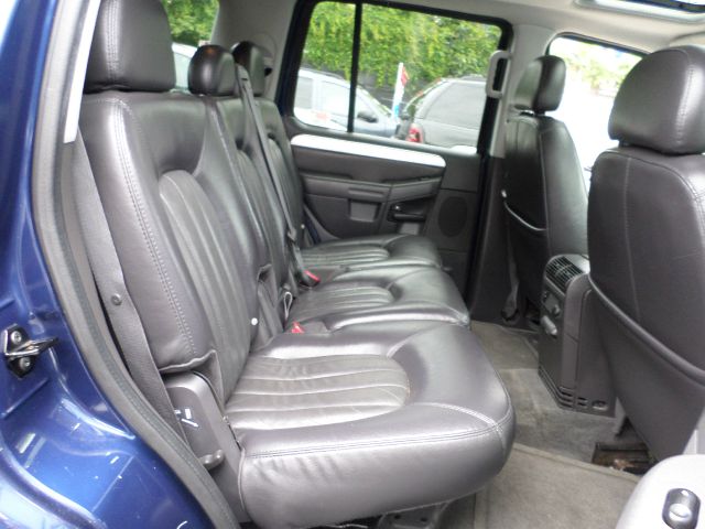 2004 Mercury Mountaineer GTP Coupe