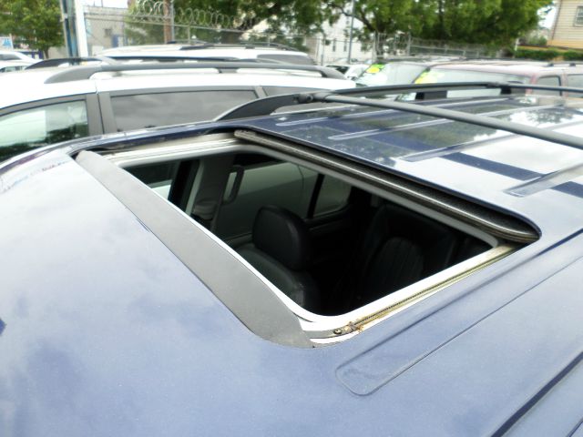 2004 Mercury Mountaineer GTP Coupe