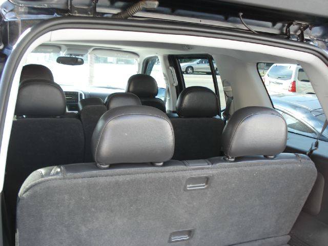 2005 Mercury Mountaineer Lugage Rack