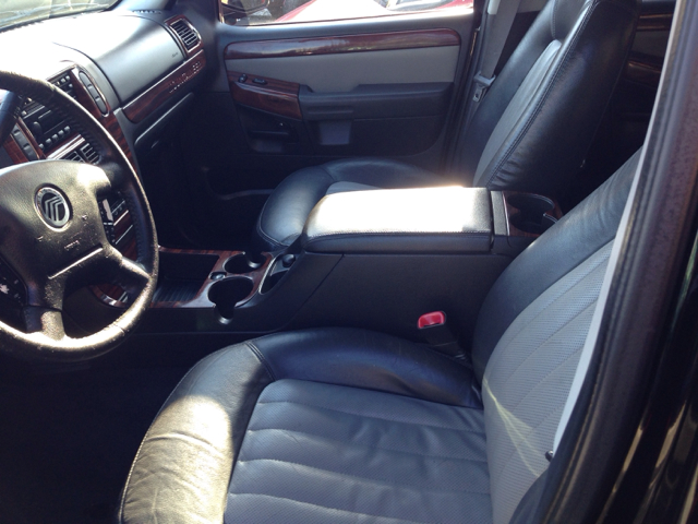 2005 Mercury Mountaineer Slequad Cab