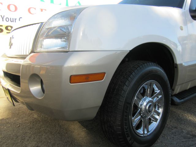 2005 Mercury Mountaineer Crome