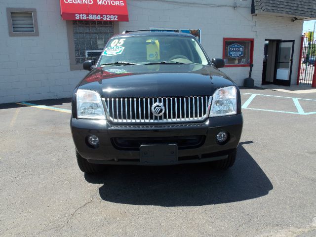 2005 Mercury Mountaineer 2500 HD 4X4
