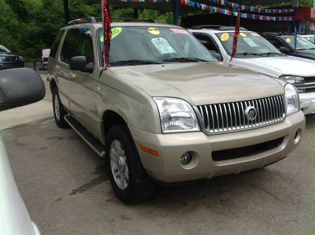2005 Mercury Mountaineer 2500 HD 4X4