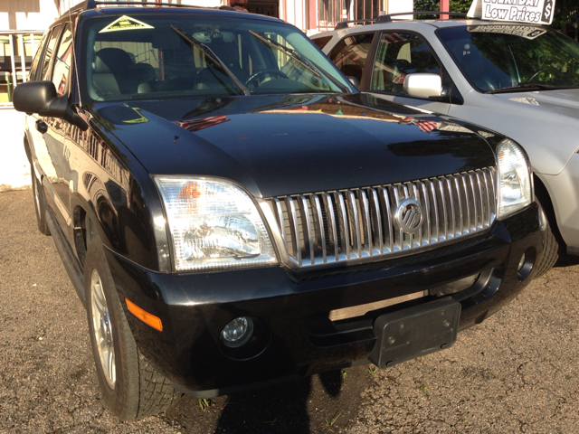 2005 Mercury Mountaineer LT Ext. Cab 4WD DRW