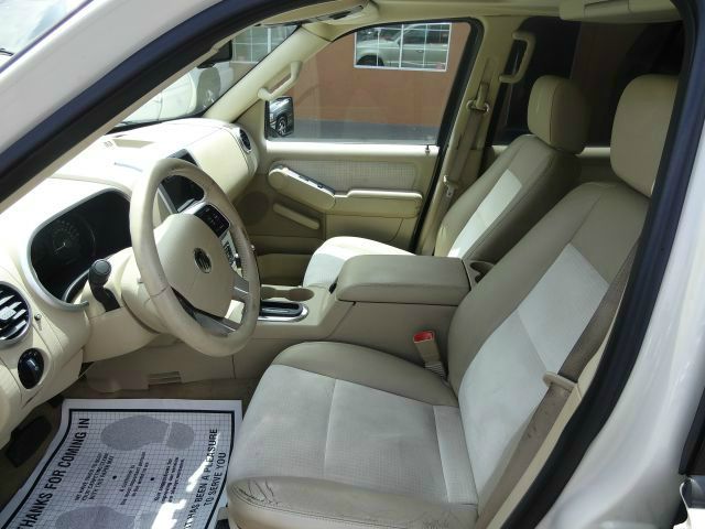 2005 Mercury Mountaineer 2500 HD 4X4