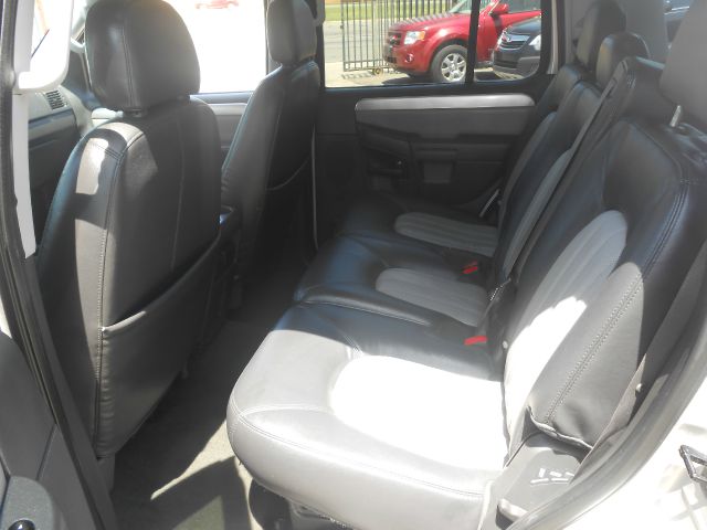 2005 Mercury Mountaineer I-4 Premier