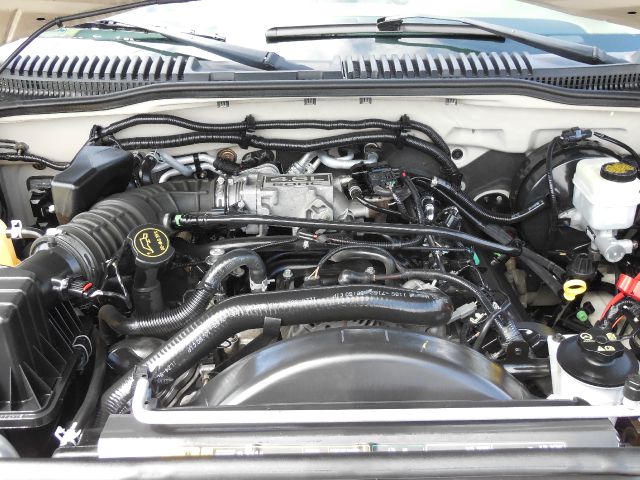 2005 Mercury Mountaineer 2500 HD 4X4