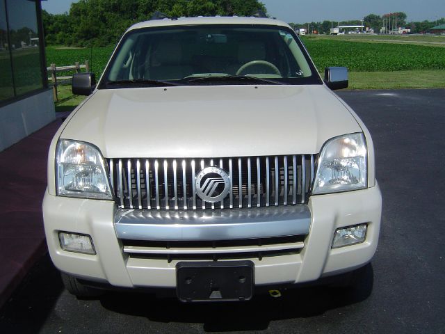 2006 Mercury Mountaineer 2500 HD 4X4