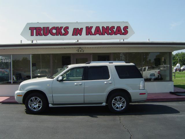 2006 Mercury Mountaineer 2500 HD 4X4