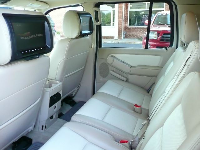 2006 Mercury Mountaineer 2500 HD 4X4