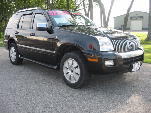 2006 Mercury Mountaineer 2500 HD 4X4