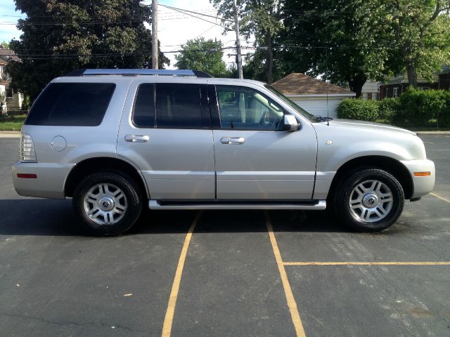 2006 Mercury Mountaineer R1