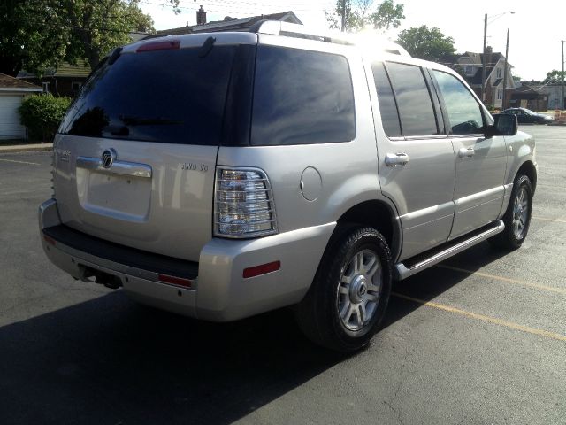 2006 Mercury Mountaineer R1