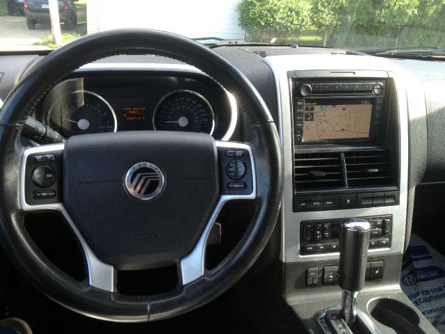 2006 Mercury Mountaineer R1