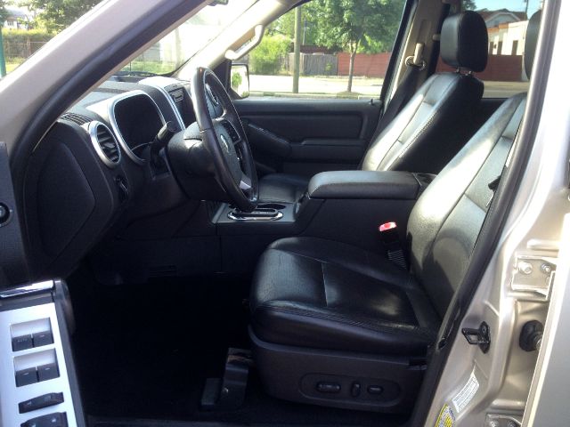 2006 Mercury Mountaineer R1