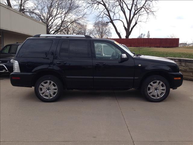 2006 Mercury Mountaineer 2500 HD 4X4