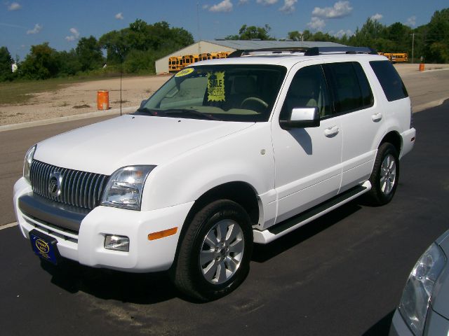 2006 Mercury Mountaineer 2500 HD 4X4