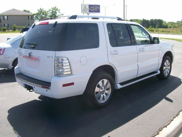 2006 Mercury Mountaineer 2500 HD 4X4