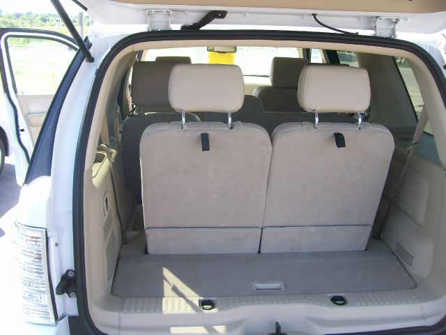 2006 Mercury Mountaineer 2500 HD 4X4