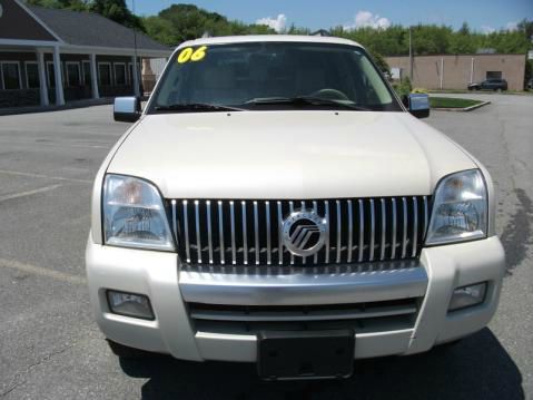 2006 Mercury Mountaineer 2500 HD 4X4