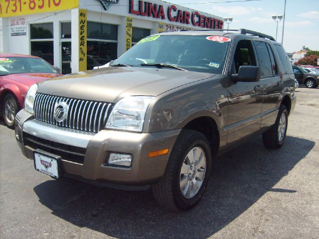 2006 Mercury Mountaineer GL 4D Sedan