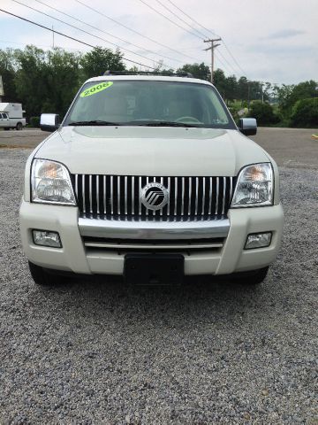 2006 Mercury Mountaineer 2500 HD 4X4