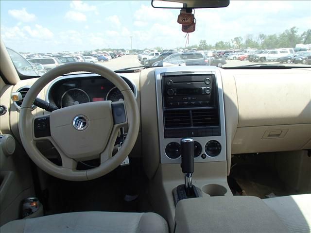 2006 Mercury Mountaineer I-4 Premier