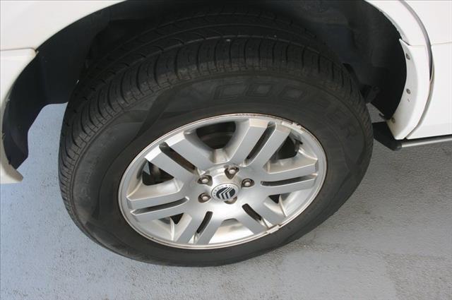 2007 Mercury Mountaineer Luxury Nav Sunroof Chrome PKG