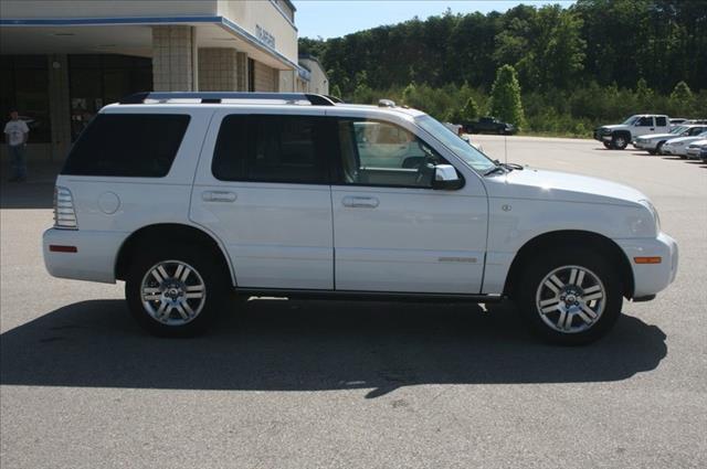 2007 Mercury Mountaineer Luxury Nav Sunroof Chrome PKG