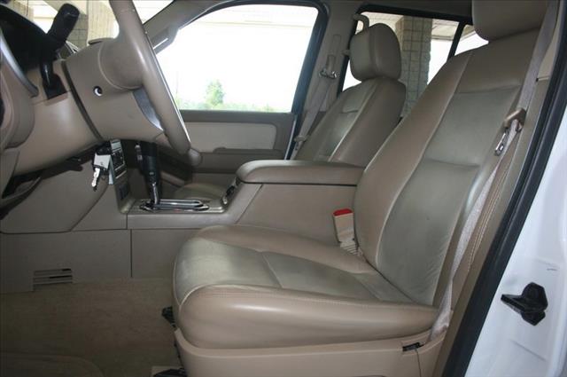 2007 Mercury Mountaineer Luxury Nav Sunroof Chrome PKG