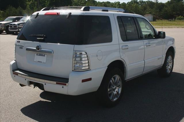 2007 Mercury Mountaineer Luxury Nav Sunroof Chrome PKG