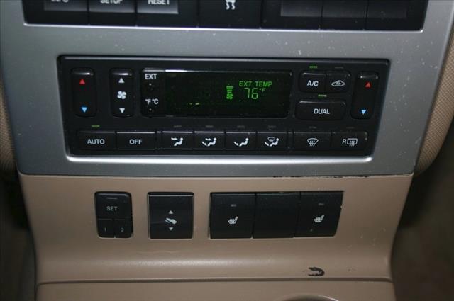 2007 Mercury Mountaineer Luxury Nav Sunroof Chrome PKG