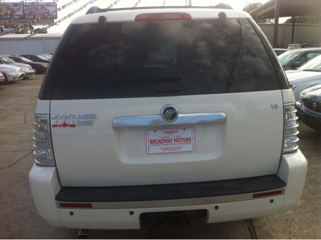 2007 Mercury Mountaineer Slequad Cab
