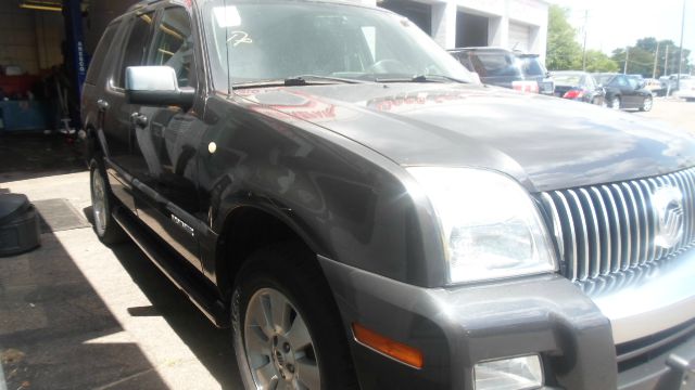 2007 Mercury Mountaineer Slequad Cab