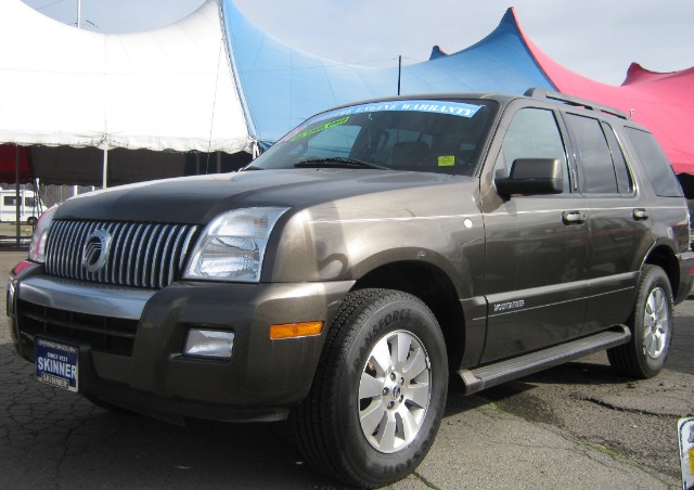 2008 Mercury Mountaineer Typessedan
